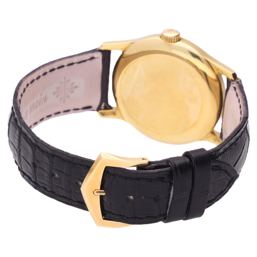 18ct yellow gold Patek Philippe ref. 2450 calatrava wristwatch. Made 1953