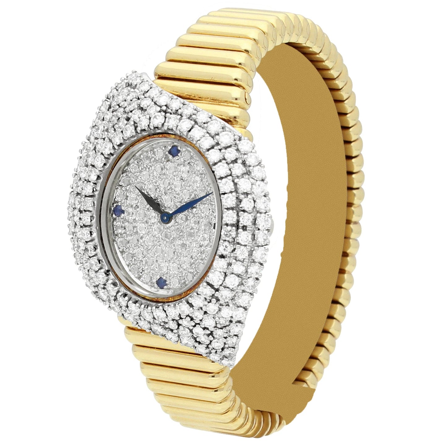 18ct yellow gold Piaget ref. 93331 bracelet watch with pavé diamond set dial and diamond set case. Made 1976