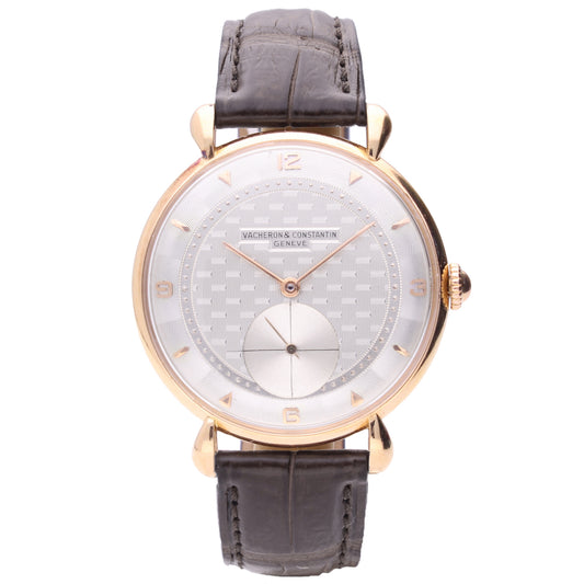 18ct rose gold Vacheron & Constantin ref. 4218 Oversized wristwatch with engine turned dial and tear drop lugs. Made 1952