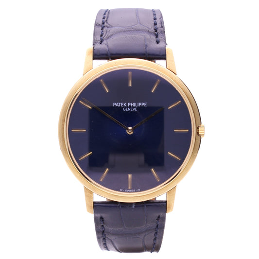 18ct yellow gold Patek Philippe Calatrava wristwatch with blue cobalt blue dial. Made 1970