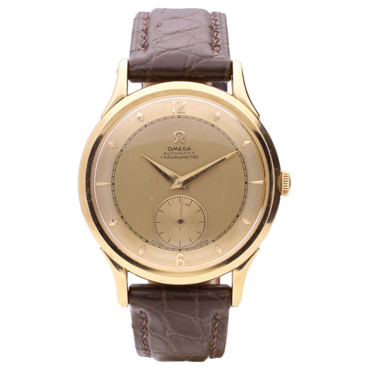 18ct yellow gold OMEGA Chronometre wristwatch. Made 1947