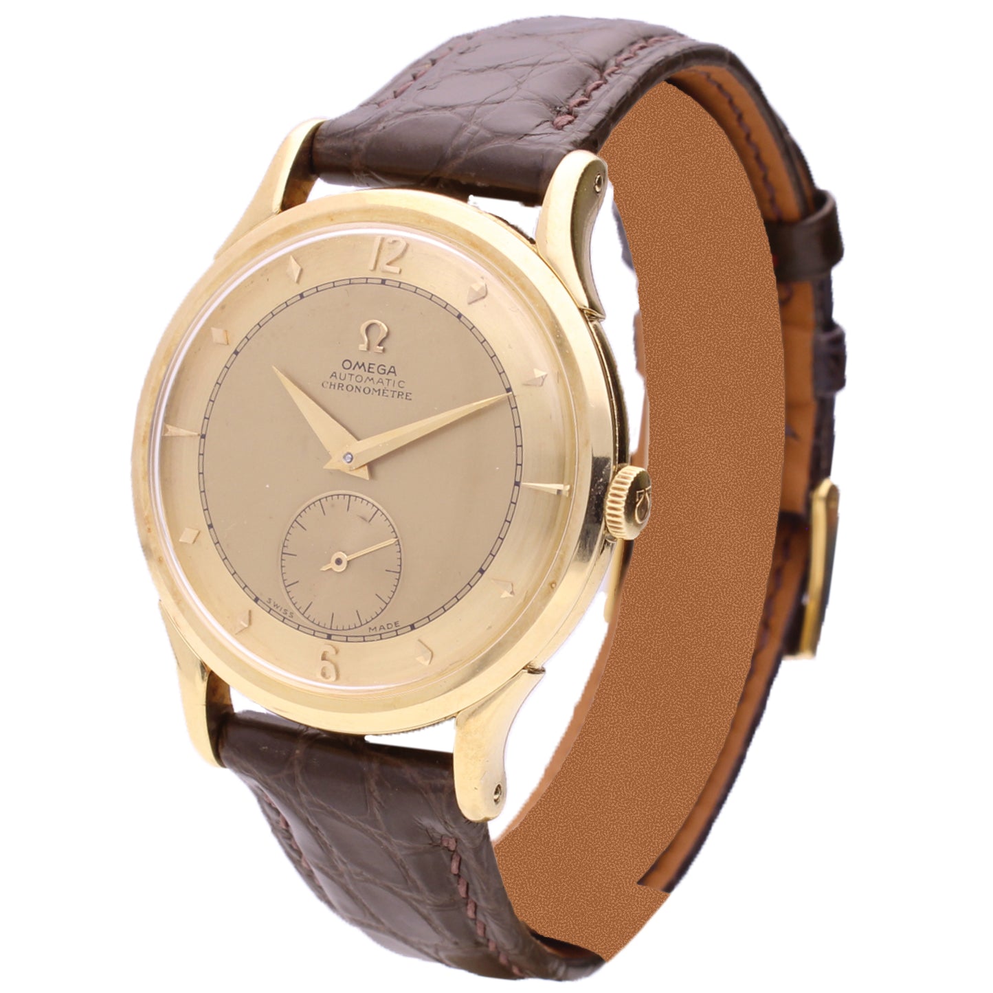 18ct yellow gold OMEGA Chronometre wristwatch. Made 1947