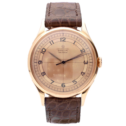 18ct yellow gold OMEGA Chronomètre wristwatch. Made 1946