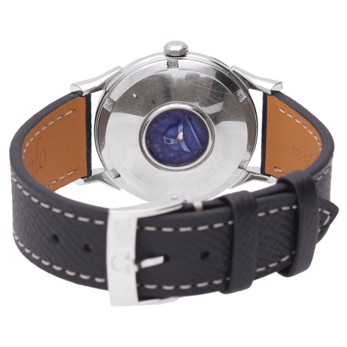 Stainless steel OMEGA Constellation automatic chronometre wristwatch with a pie-pan dial. Made 1973
