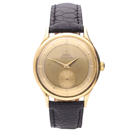 18ct yellow gold OMEGA Chronomètre wristwatch. Made 1947