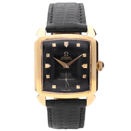 18ct yellow gold OMEGA Carré bumper automatic wristwatch. Made 1952